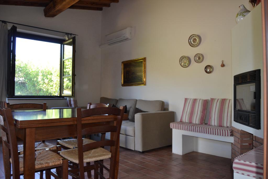 Apartment mit 2 Schlafzimmern und Garten